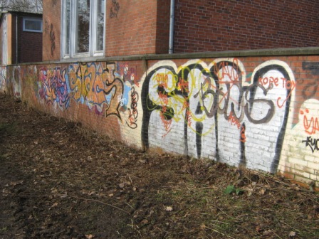 Graffitientfernung vorher